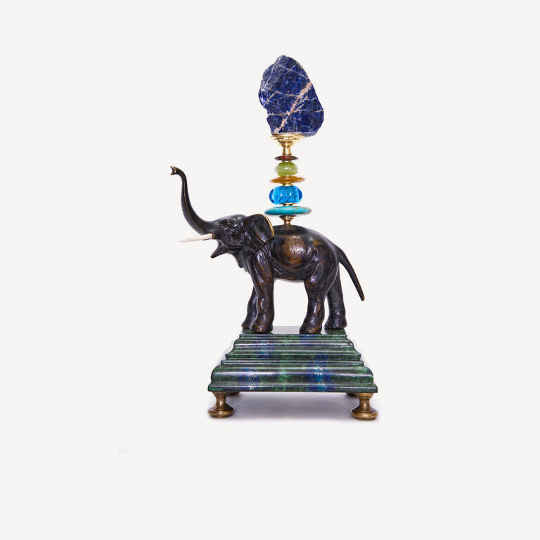 Elephant with raised trunk, raw lapis lazuli - 30&nbsp;cm
